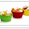 Wallario Frühstücksbrett Sweets - Süßigkeiten-Muffins in der Küche